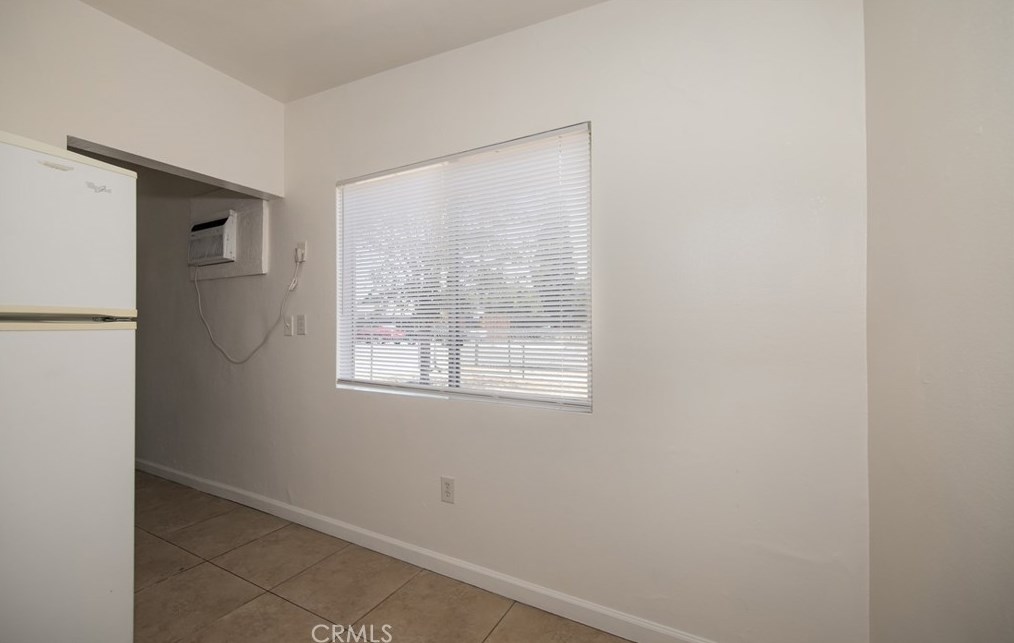 221 Alessandro St, Hemet CA  92543-8843 exterior