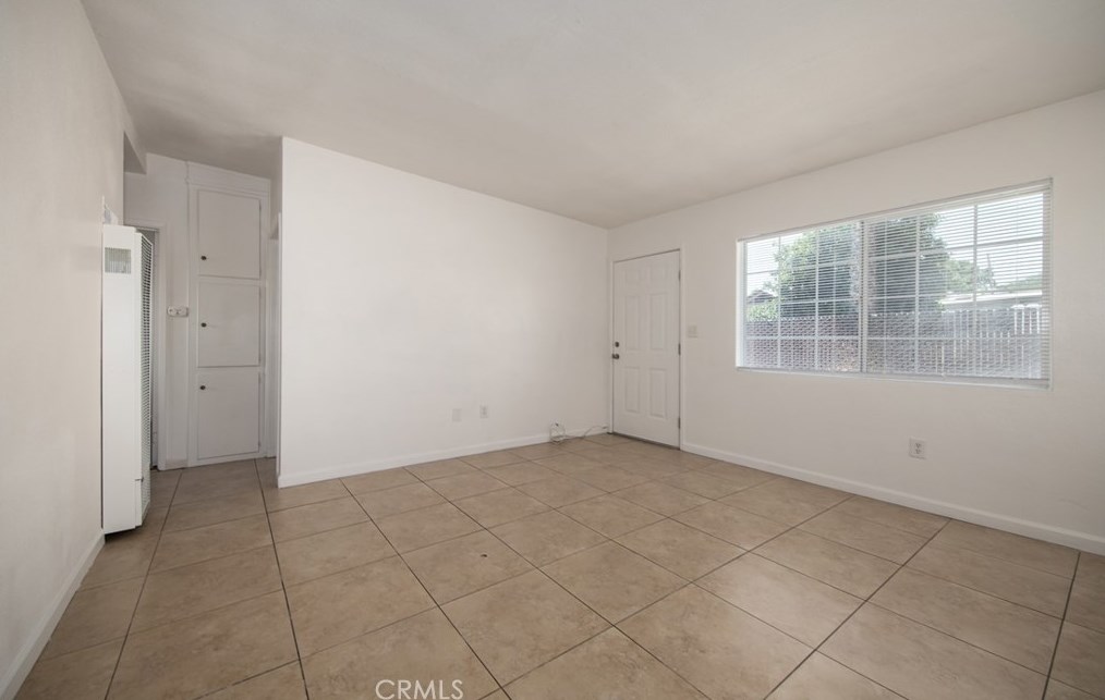 221 Alessandro St, Hemet CA  92543-8843 exterior