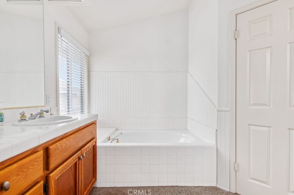 40675 Pocona Pl, Murrieta CA 92562-5852 exterior