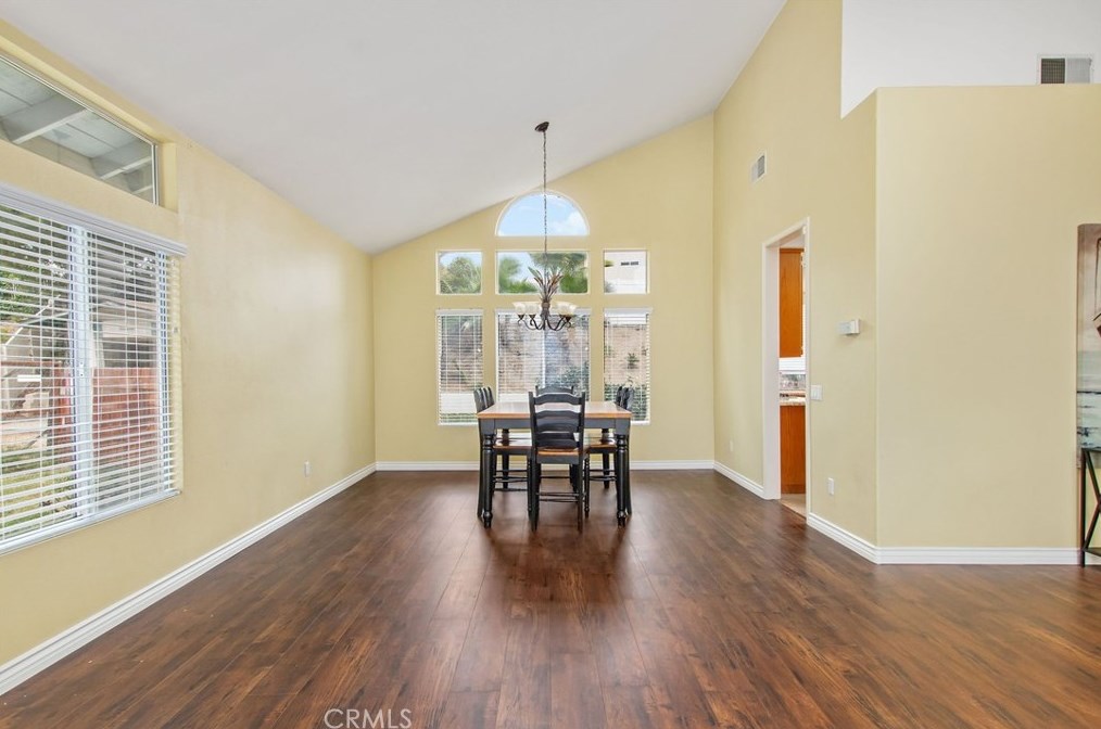 40675 Pocona Pl, Murrieta CA 92562-5852 exterior