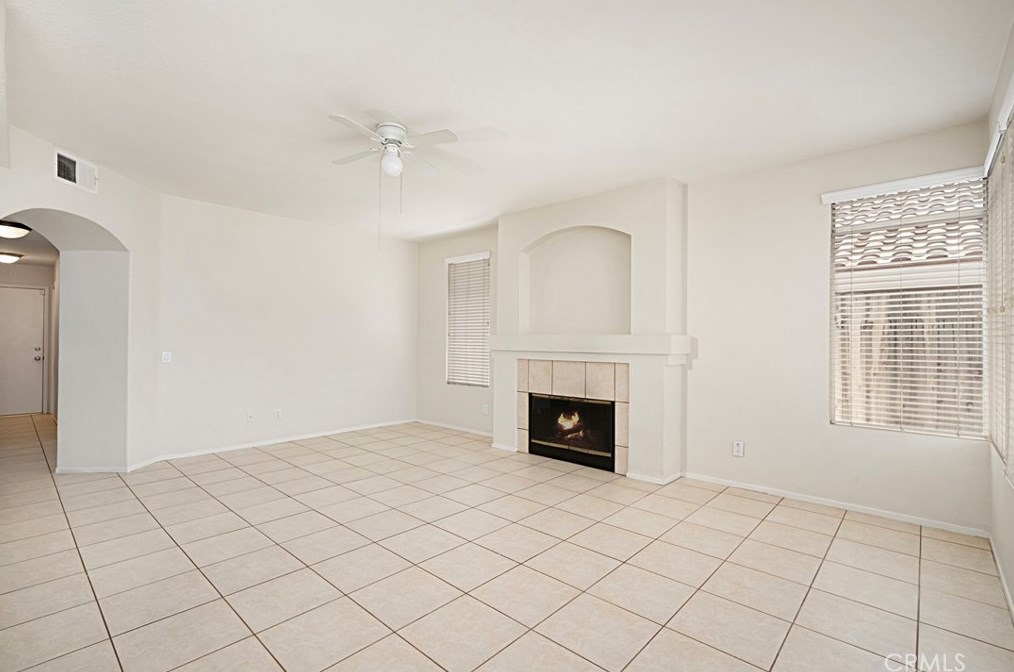 23816 Peach Blossom Ct, Murrieta CA exterior