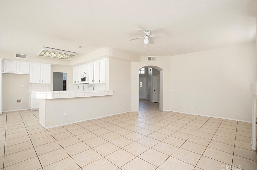 23816 Peach Blossom Ct, Murrieta CA exterior