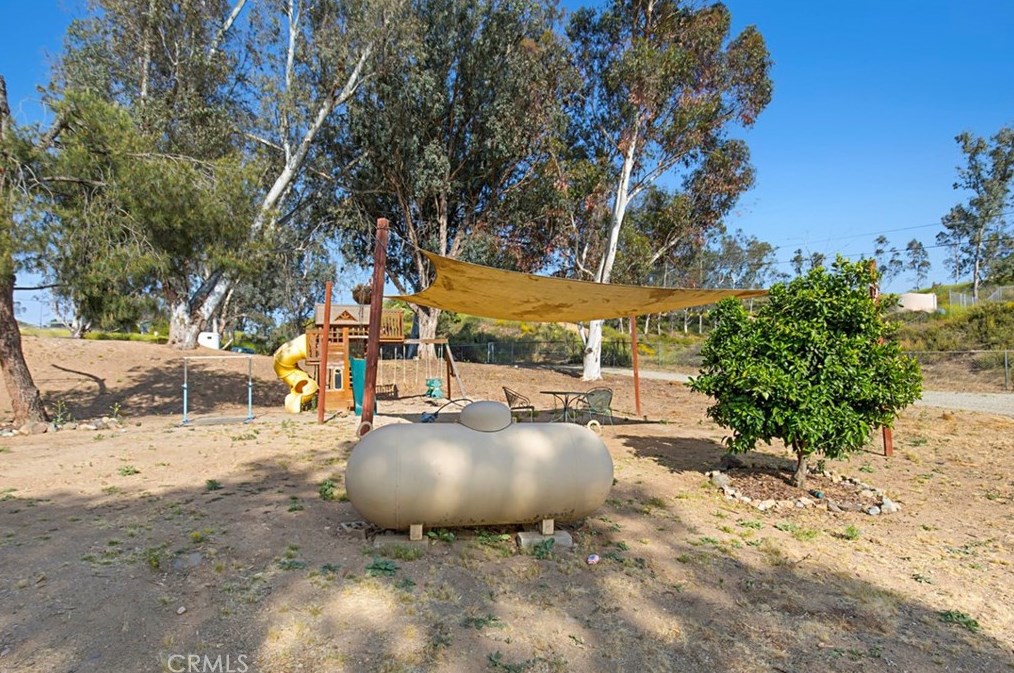 23550 Oak Circle Dr, Wildomar CA 92595-8825 exterior