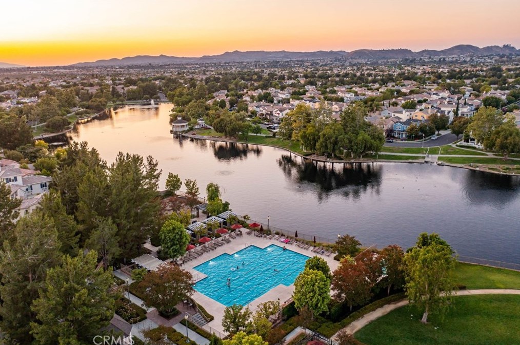 40238 Danbury Ct, Temecula CA  92591-7557 exterior