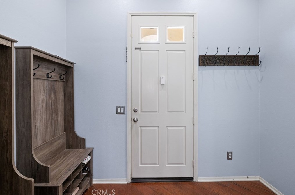 40238 Danbury Ct, Temecula CA  92591-7557 exterior