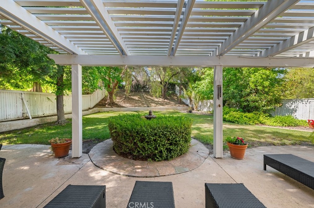 32989 Sotelo Dr, Temecula CA 92592-3410 exterior