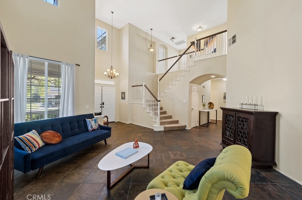 32989 Sotelo Dr, Temecula CA 92592-3410 exterior