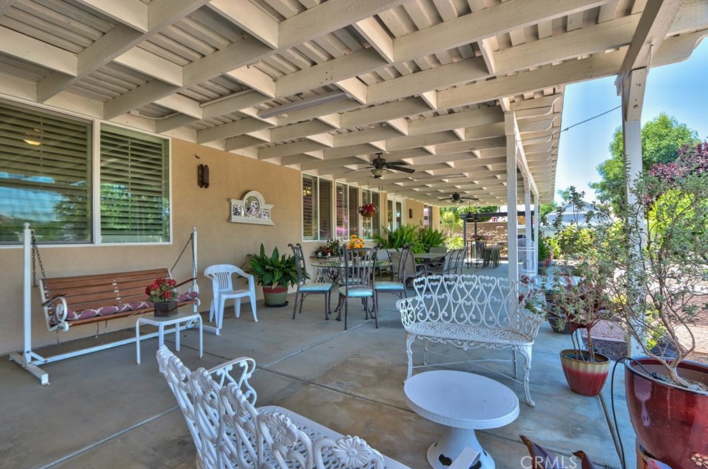 20689 Un St, Wildomar CA 92595-9275 exterior