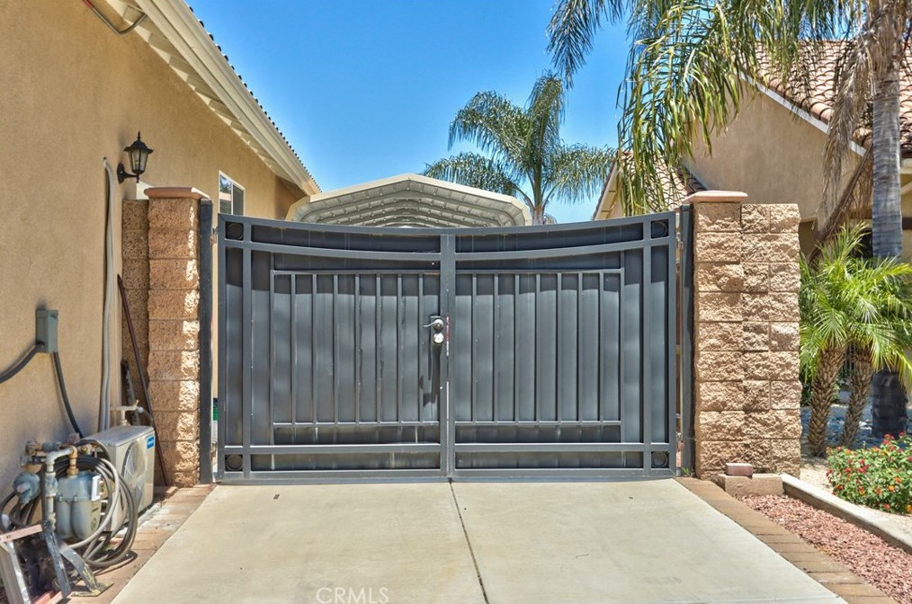 20689 Un St, Wildomar CA 92595-9275 exterior