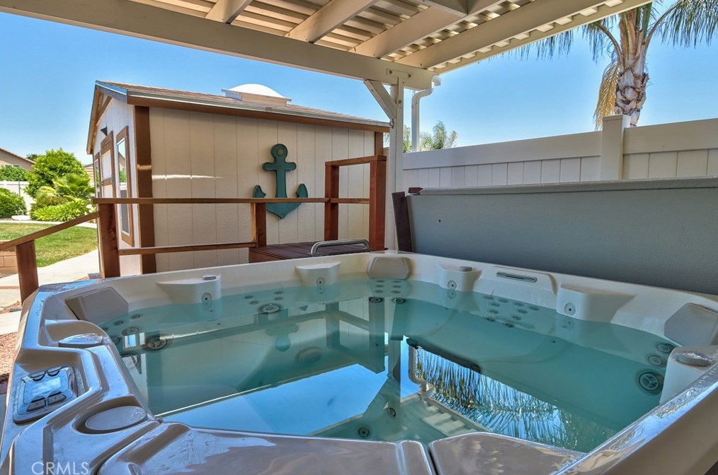 20689 Un St, Wildomar CA 92595-9275 exterior