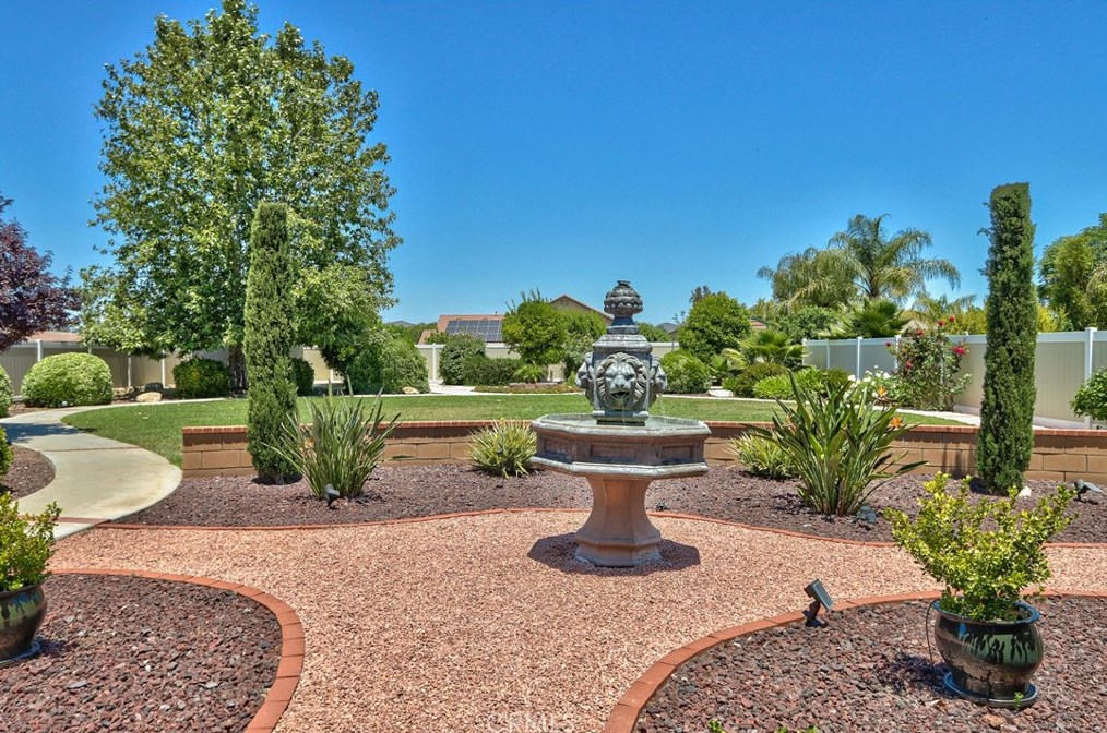 20689 Un St, Wildomar CA 92595-9275 exterior