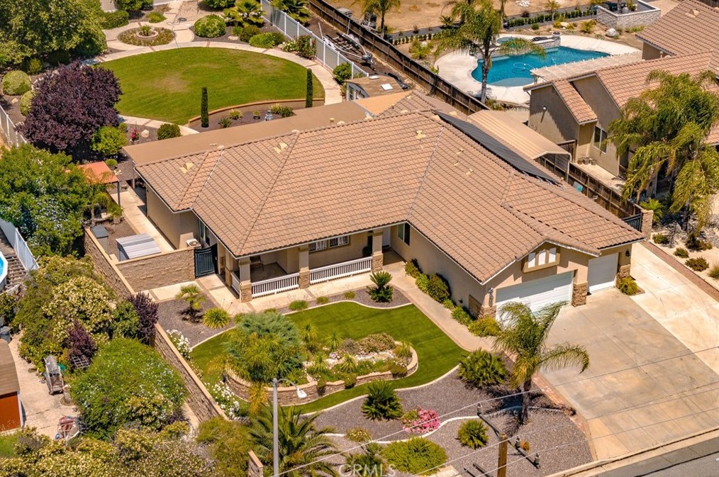 20689 Un St, Wildomar CA 92595-9275 exterior