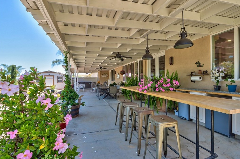 20689 Un St, Wildomar CA 92595-9275 exterior