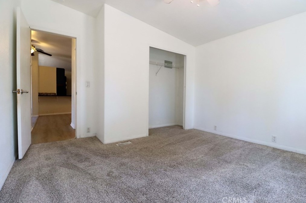 41900 Ivy St, Murrieta CA  92562-9270 exterior