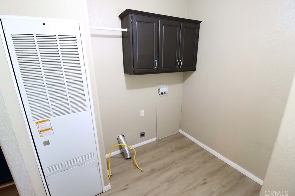 41900 Ivy St, Murrieta CA  92562-9270 exterior