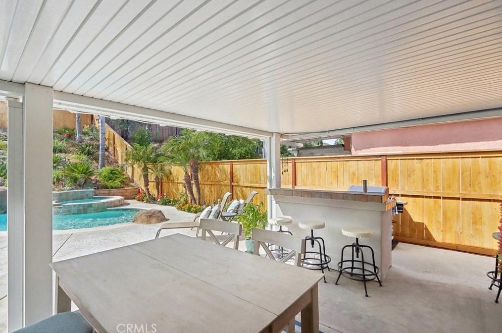 39867 Falcon Way, Murrieta CA  92562-4051 exterior