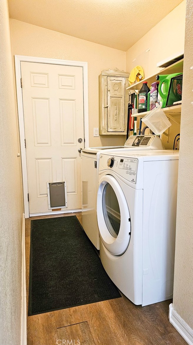 859 San Ignacio Dr, Hemet CA  92543-6915 exterior