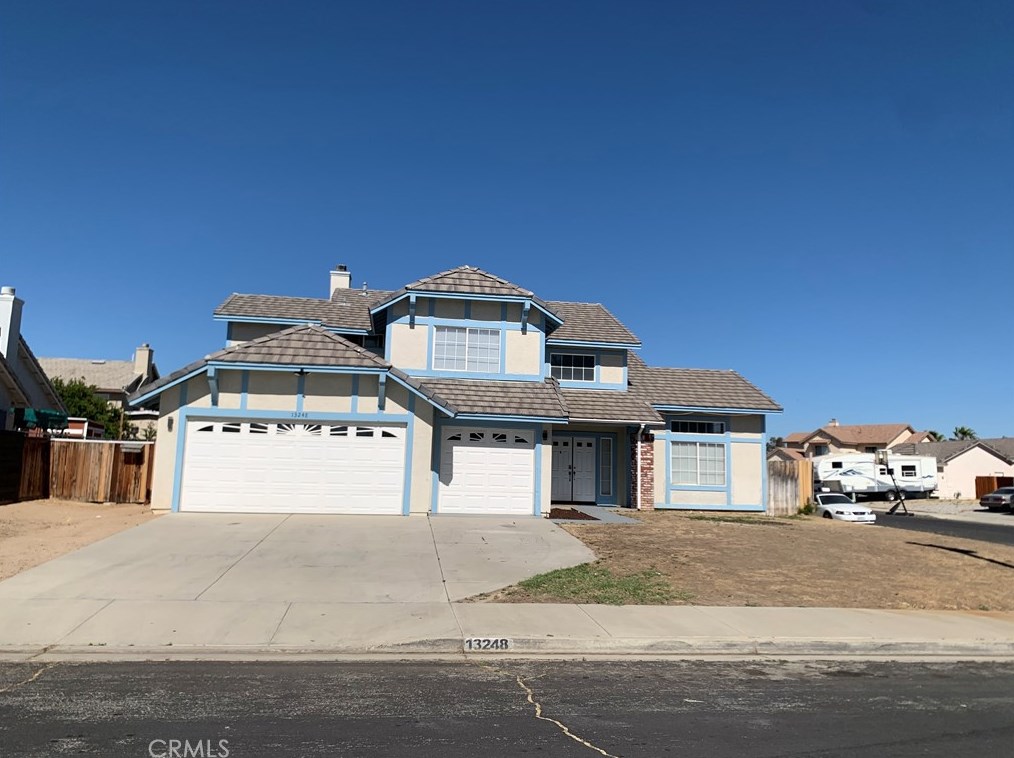 13248 Aurora Ave, Victorville CA  92392-5037 exterior