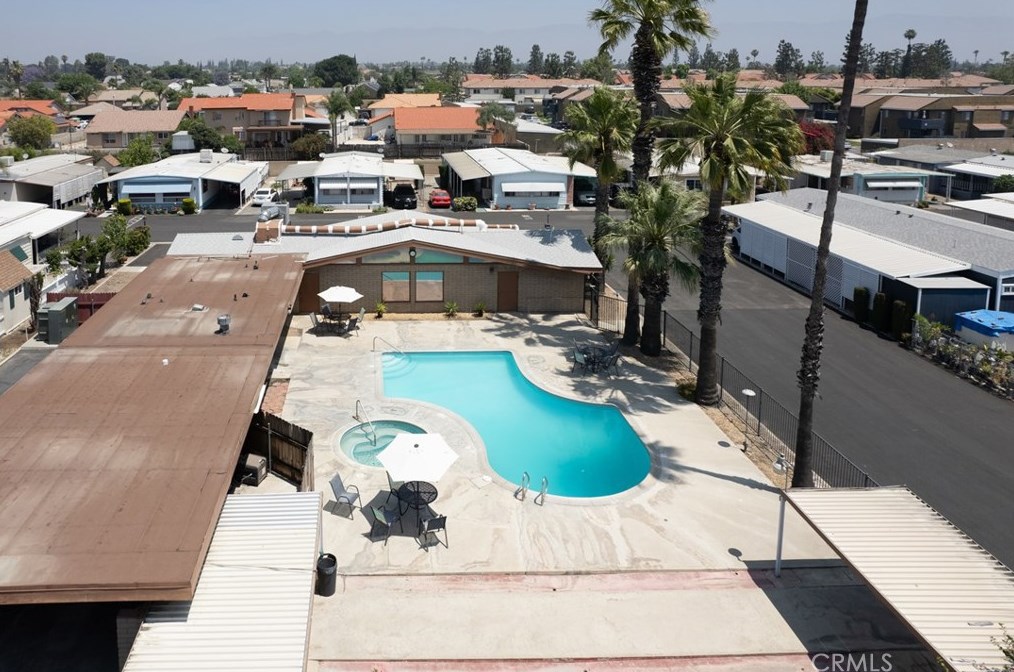 1166 Riverside Ave, Rialto CA  92376-1967 exterior