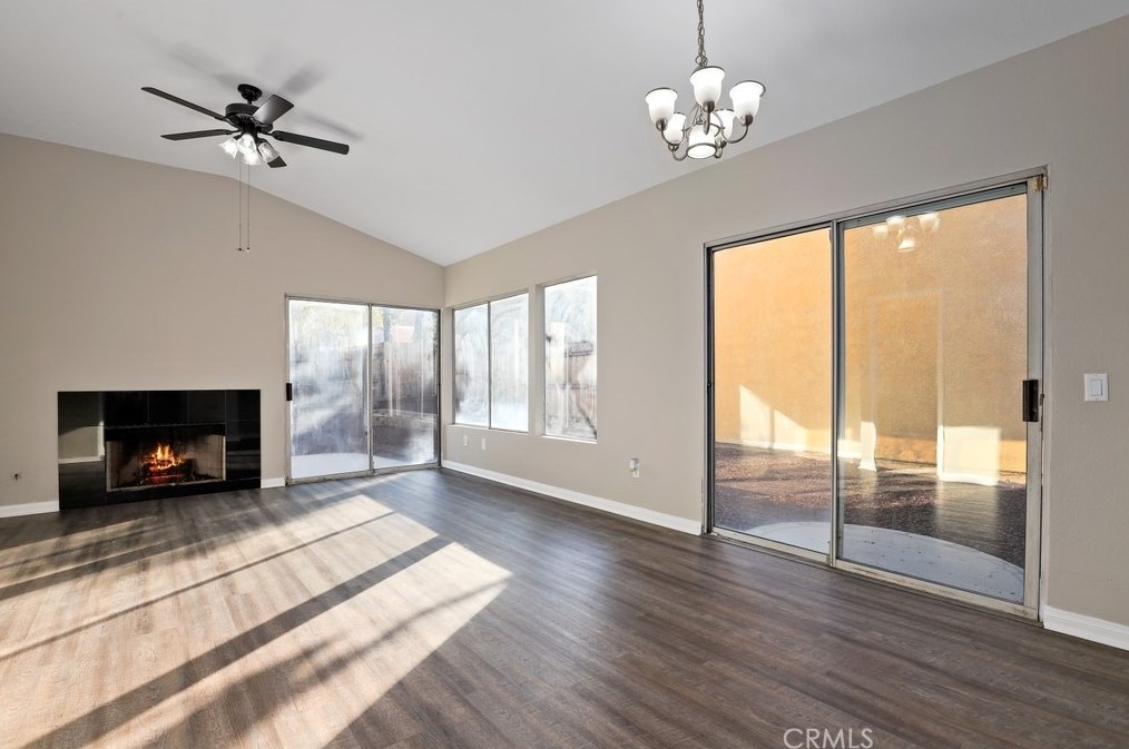 23745 Via Olivia, Murrieta CA  92562-2054 exterior