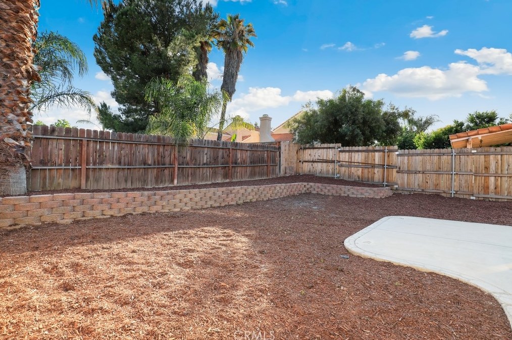 23745 Via Olivia, Murrieta CA  92562-2054 exterior