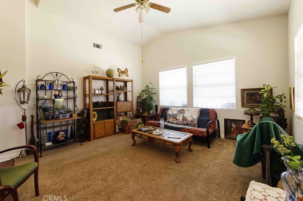 24624 1st Ave, Murrieta CA  92562-6208 exterior