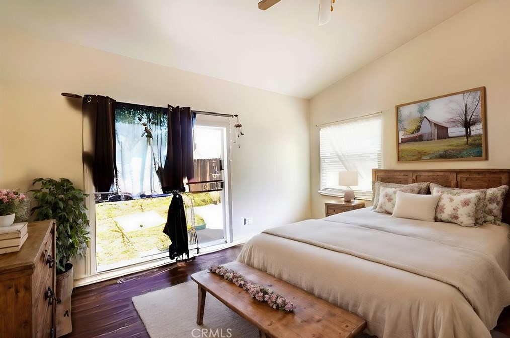 24624 1st Ave, Murrieta CA  92562-6208 exterior