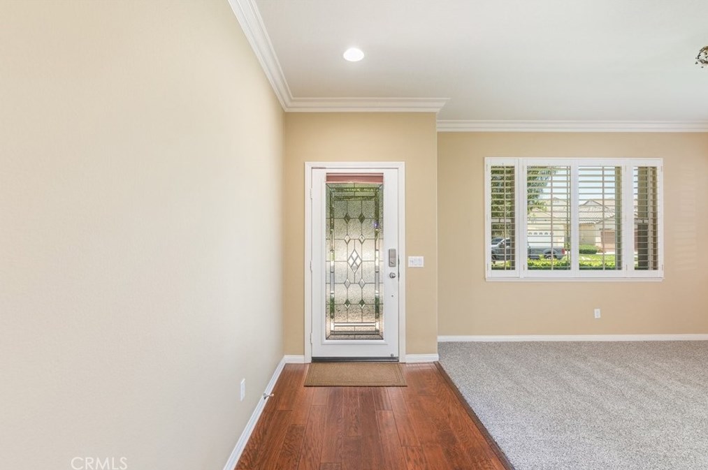 27975 Whisperwood Dr, Menifee CA  92584-8083 exterior