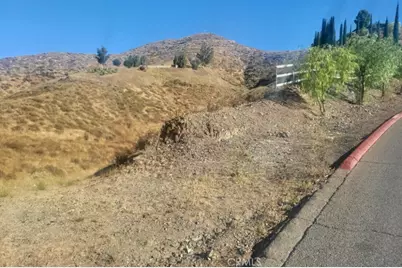 30714 Sorrel Lane, Canyon Lake, CA 92587 - Photo 3