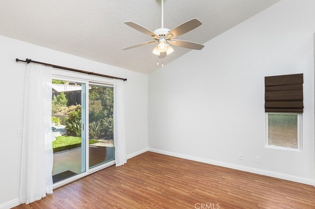 42057 Roanoake St, Temecula CA  92591-3827 exterior