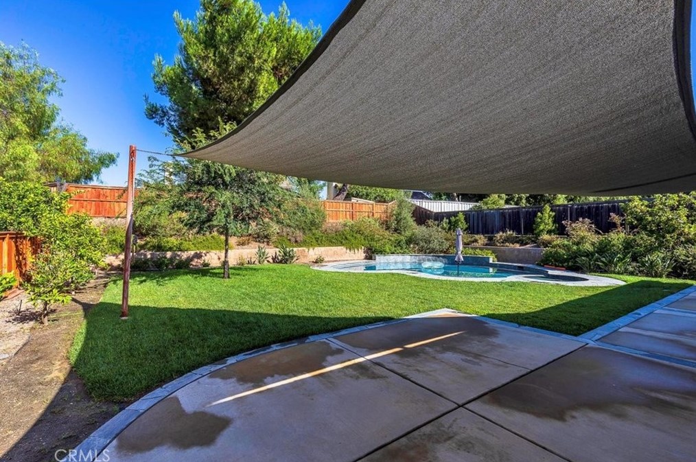 42057 Roanoake St, Temecula CA  92591-3827 exterior