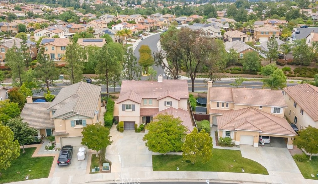 32532 Campo Dr, Temecula CA  92592-6614 exterior