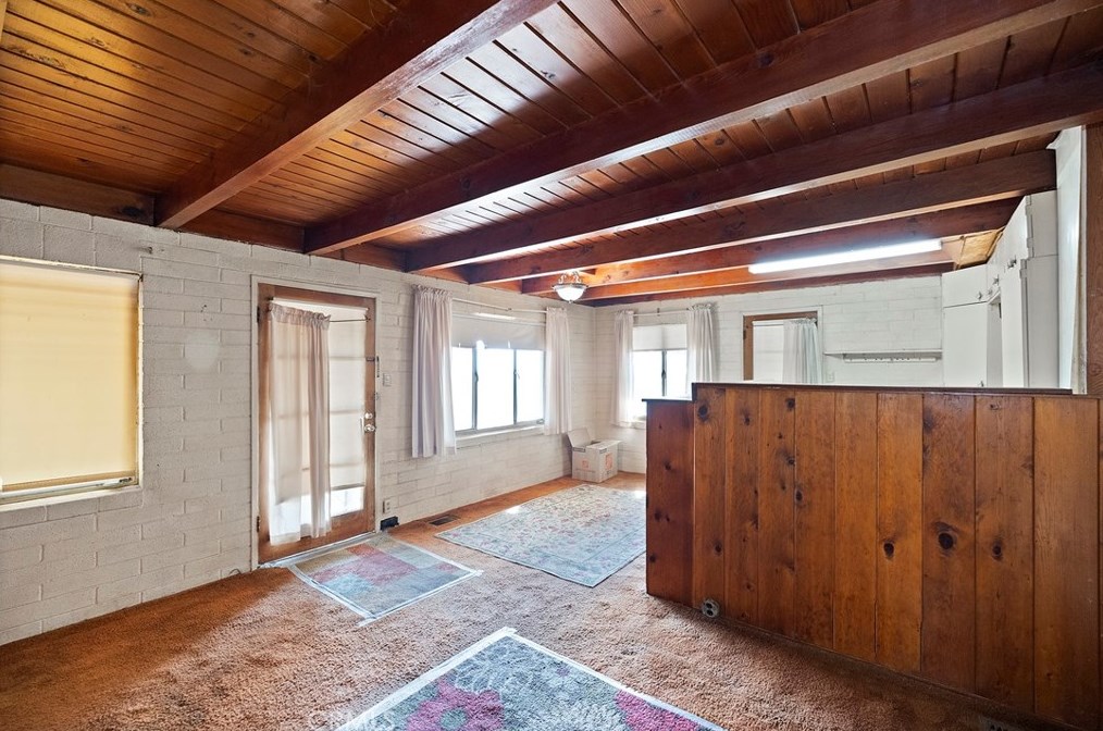 24884 Ironwood Ave, Moreno Valley CA 92557-7808 exterior