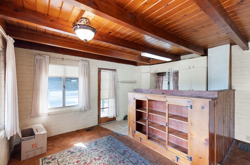 24884 Ironwood Ave, Moreno Valley CA 92557-7808 exterior