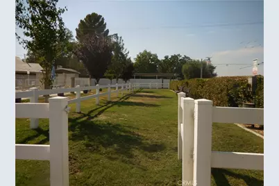 42751 Highway 74 #71, Hemet, CA 92544 - Photo 41