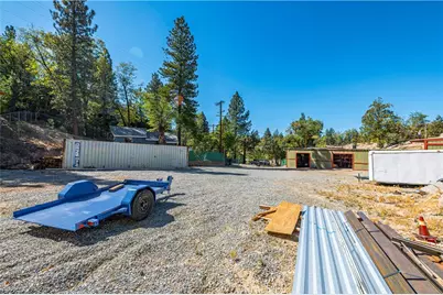 32861 Deer Lick, Running Springs, CA 92382 - Photo 23