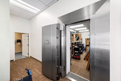 103 E Stetson Avenue, Hemet, CA 92543 - Photo 33