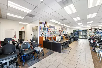 103 E Stetson Avenue, Hemet, CA 92543 - Photo 17