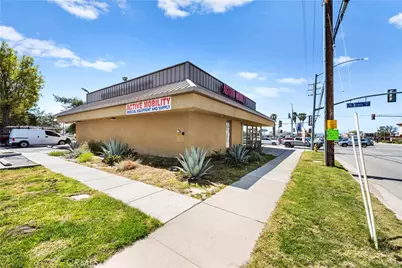 103 E Stetson Avenue, Hemet, CA 92543 - Photo 53