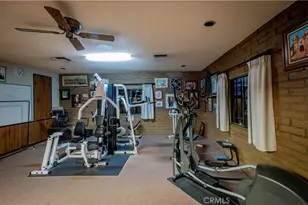 1525 W Oakland Ave, Hemet, CA 92543 - Photo 29