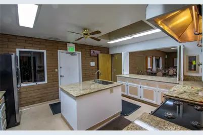 1525 W Oakland Avenue #62, Hemet, CA 92543 - Photo 37