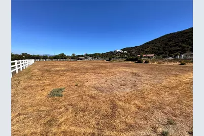 42782 Calle Ortega, Murrieta, CA 92562 - Photo 5