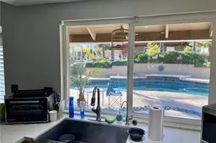 11205 Pioneer Ridge Rd, Moreno Valley, CA 92557 - Photo 17