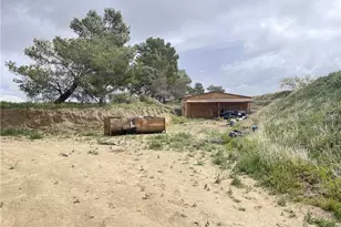 15981 Gaskell Rd, Rosamond, CA 93560 - Photo 7