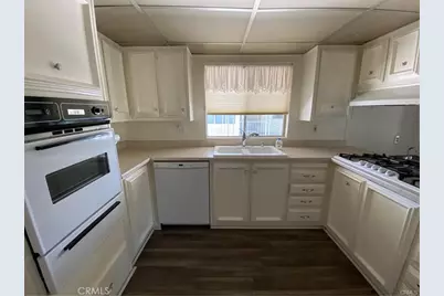 2230 Lake Park Drive #142, San Jacinto, CA 92583 - Photo 7