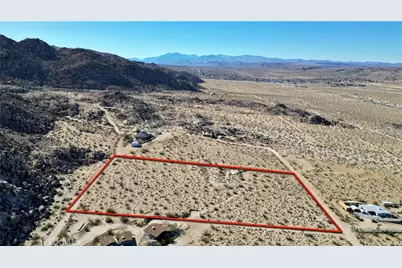 1040 Sullivan Road, Joshua Tree, CA 92252 - Photo 9