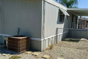 26097 Fountain Palm Dr, Homeland, CA 92548 - Photo 15