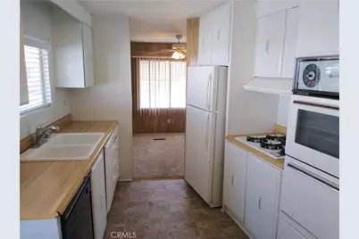 26097 Fountain Palm Drive, Homeland, CA 92548 - Photo 5