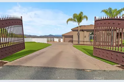 39526 Calle Cabernet, Temecula, CA 92591 - Photo 3