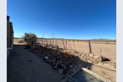 40694 Mountain View Road, Newberry Springs, CA 92365 - Photo 21